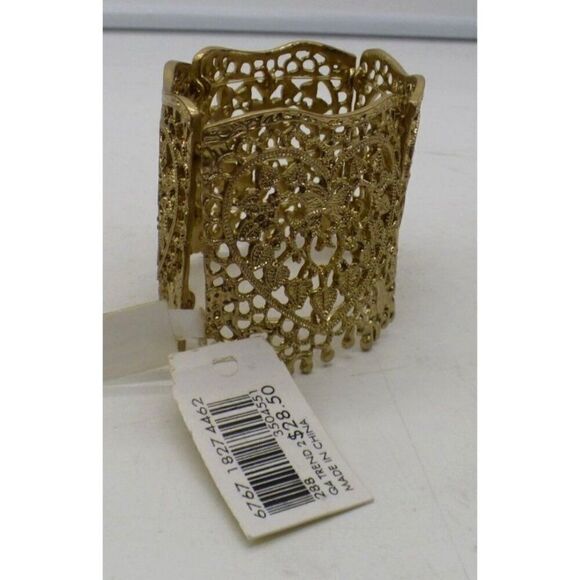Macy’s Filigree Stretch Bracelet, Polished Brass color - Picture 4 of 6